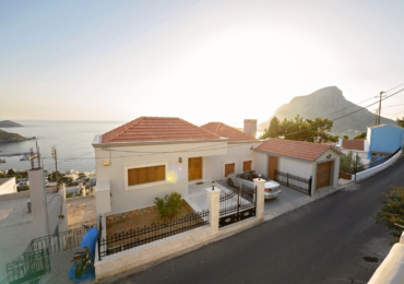 Ακίνητο με δύο κατοικίες
