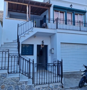 Διπλοκατοικία