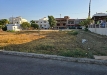 Οικόπεδο στη Καρδάμαινα